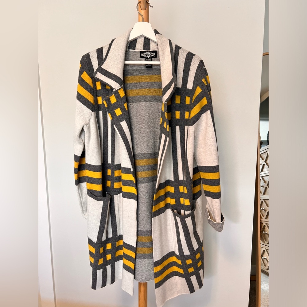 Striped Gray and Yellow Women's Long Cardigan size xl NWOT